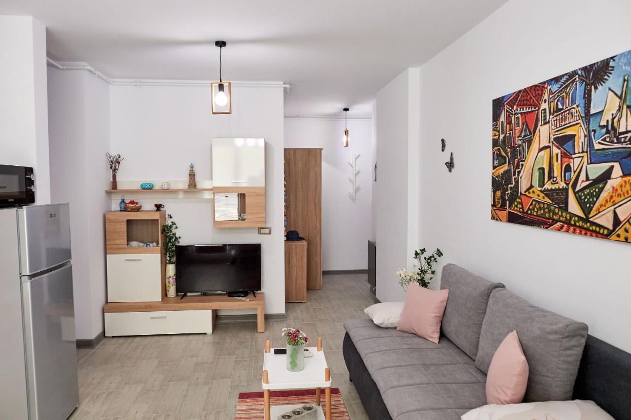 Crystal 26 Apartment - Spa Pool Beach Resort Неводарі Екстер'єр фото